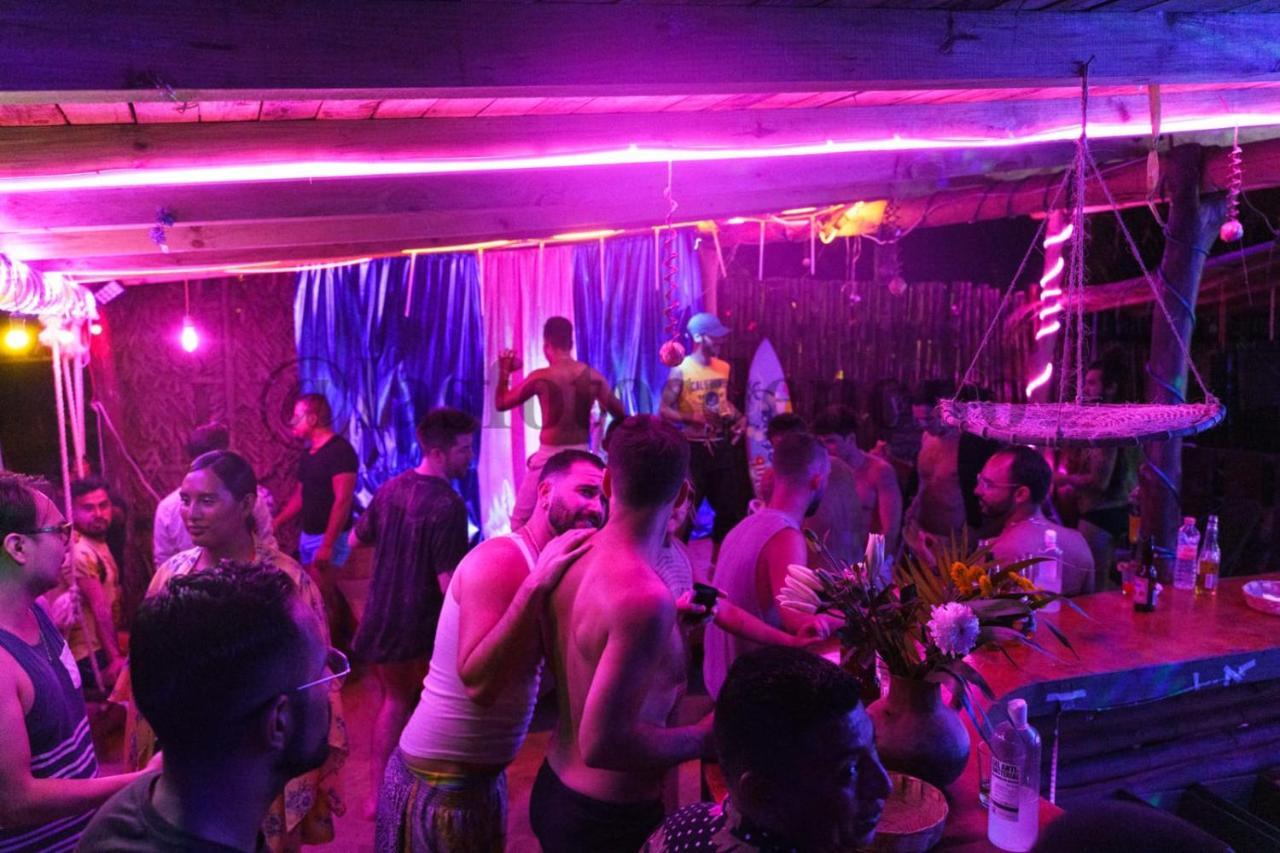 ホテル La Maxima & Lgbt シポリテ エクステリア 写真